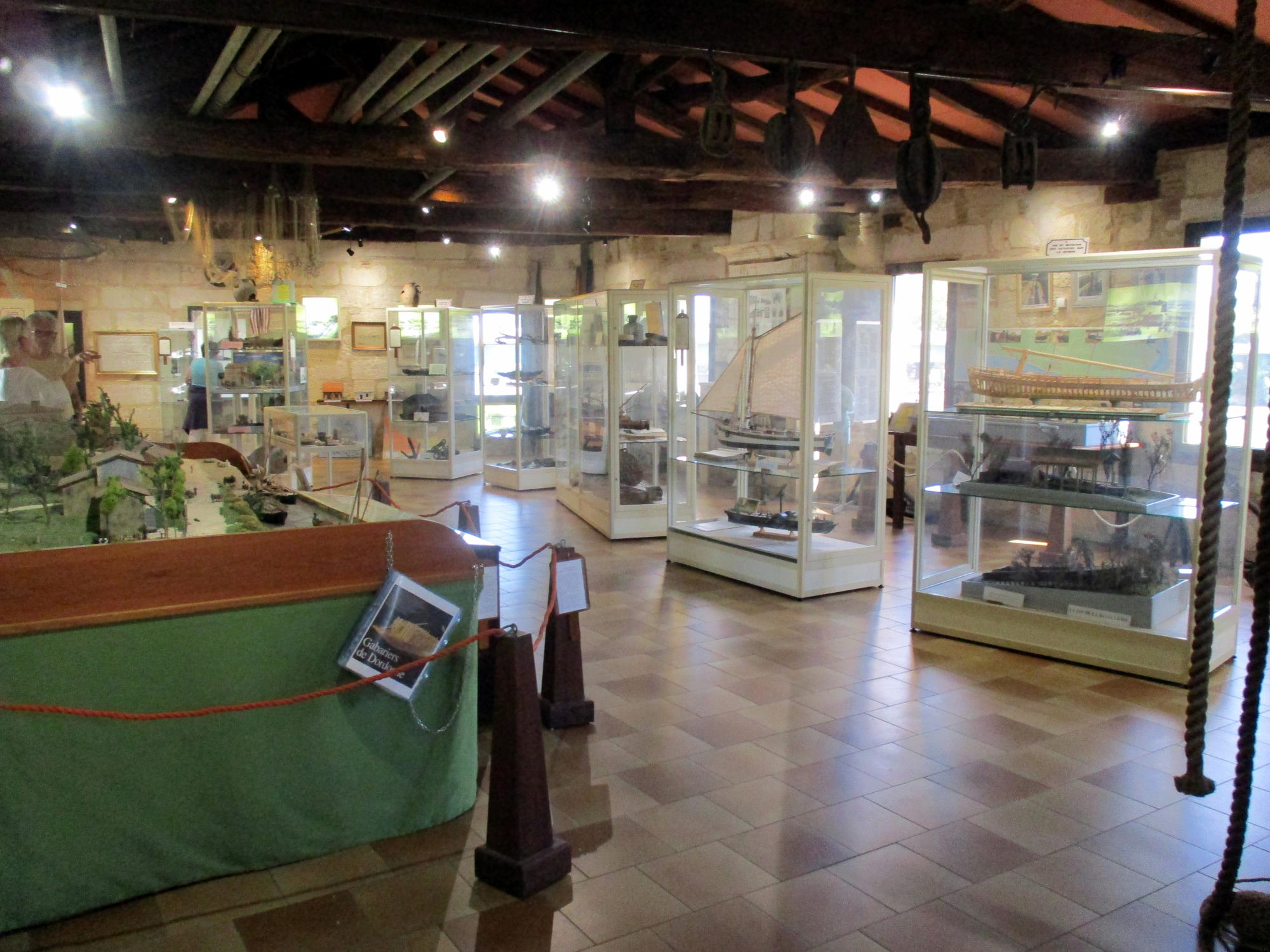 Intérieur Musée de la Dordogne batelière