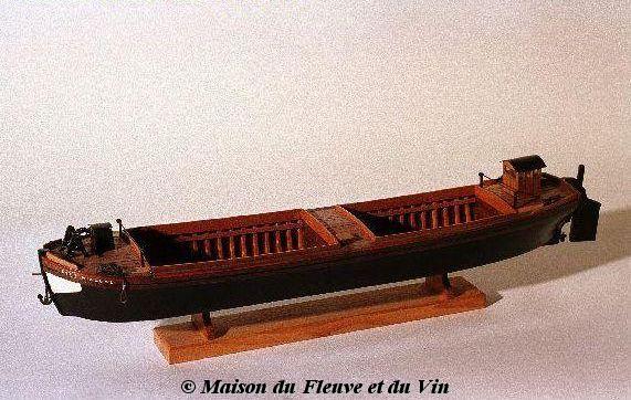 bateau_peniche.jpg